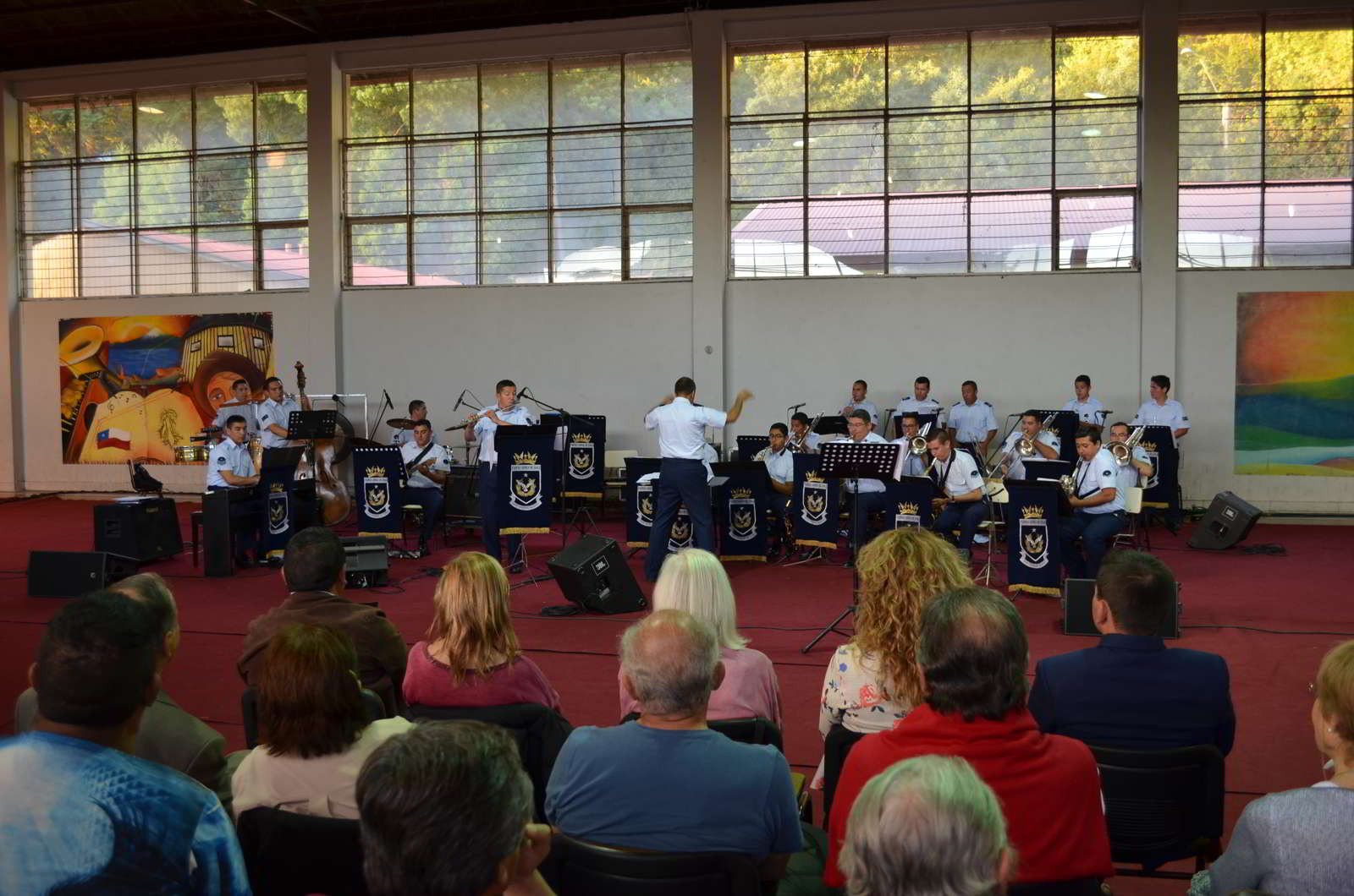 1. CE LUNES 22 BIG BAND